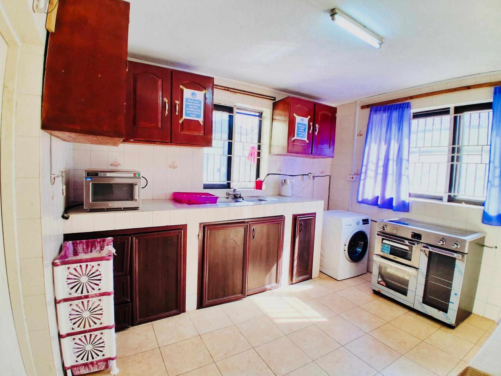 Zunox Guest House Freetown Exterior foto